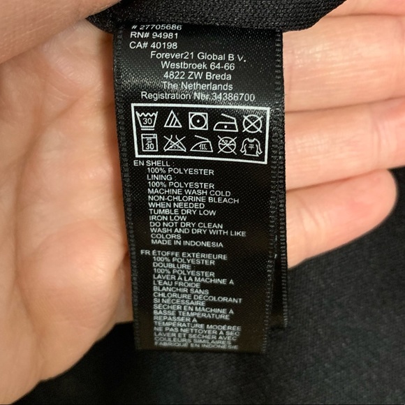 Forever 21 Colour Block Dress - Picture 3 of 6